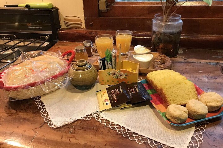 Breakfast/Coffee Service 20 of 37