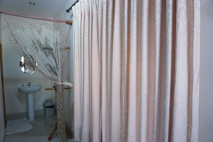 Room 14 of 35