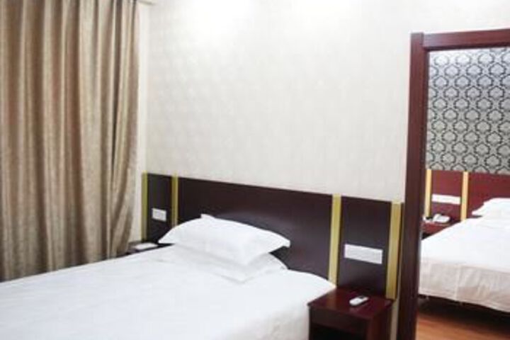 Room 21 of 44