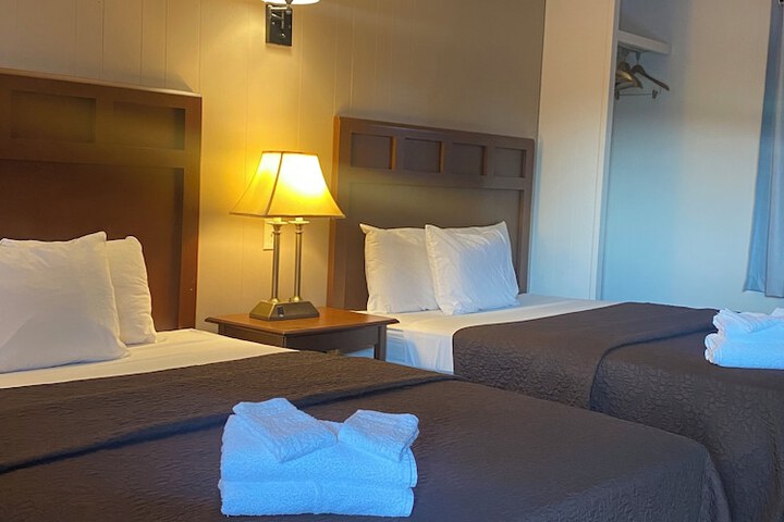 Room 4 of 46