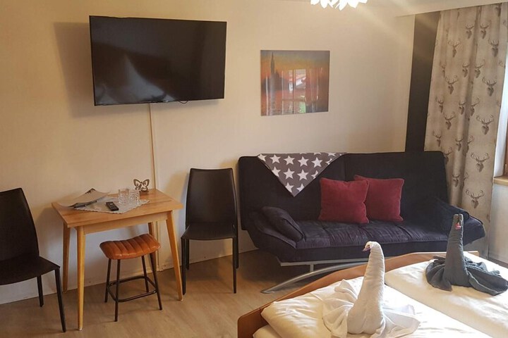 Room 18 of 57