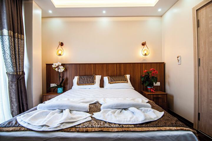 Room 42 of 62