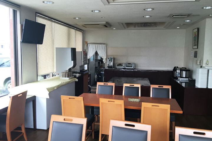 Dining Photos