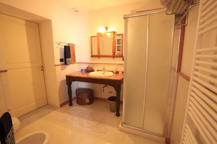 Room 28 of 50
