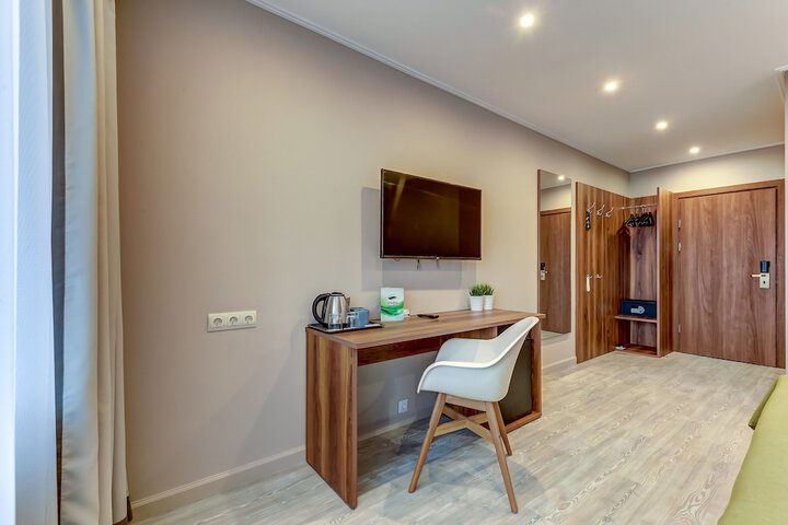 Room 14 of 52