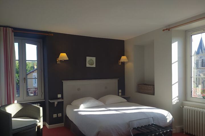 Room 13 of 54