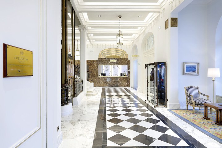 Hotel Interior 7 of 130