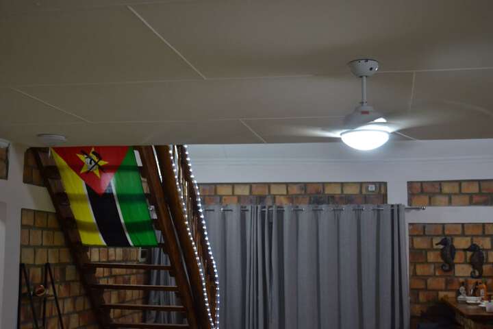 Room 2 of 63