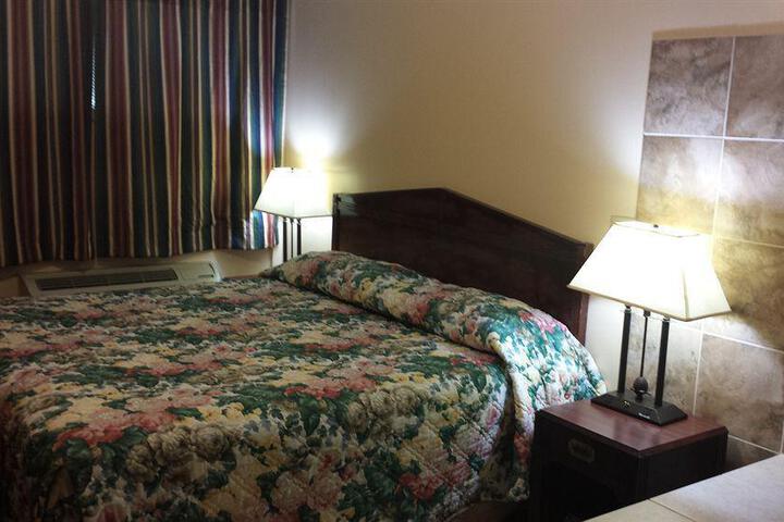 Photo of CAPRI MOTEL