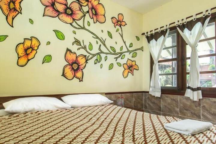 Room 14 of 33