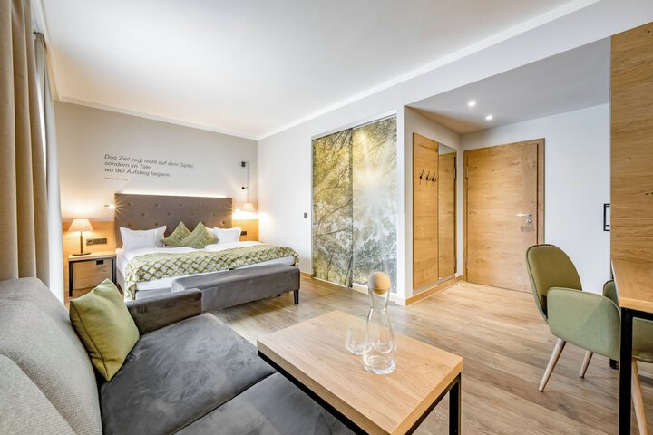 Room 58 of 180