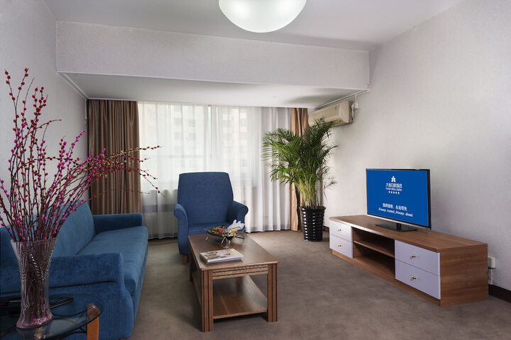 Room 19 of 42
