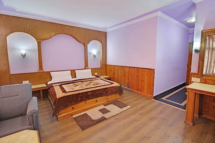 Room 19 of 49