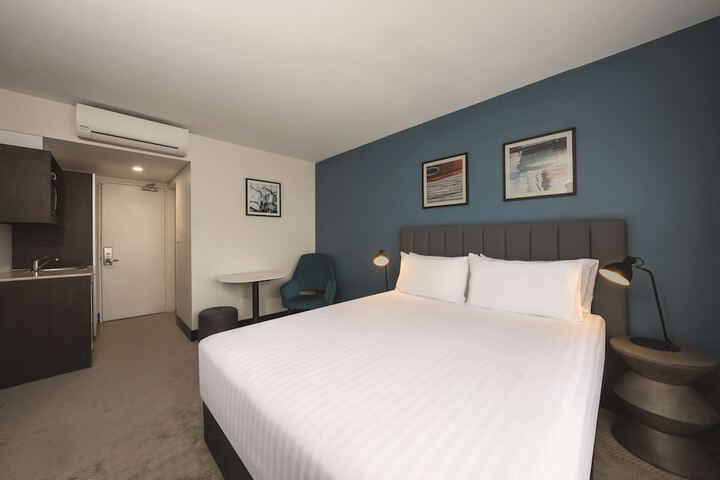 Room 21 of 86