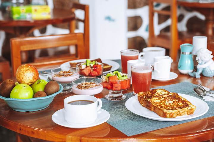 Breakfast/Coffee Service 127 of 204