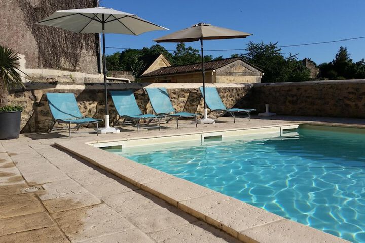 Pool Hotel