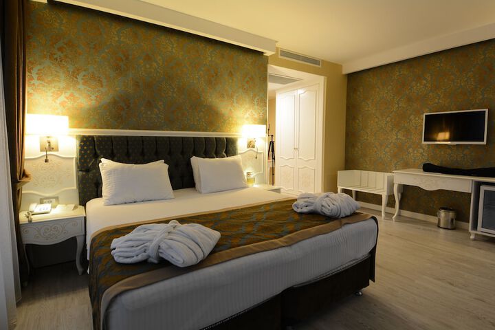 Room 20 of 77