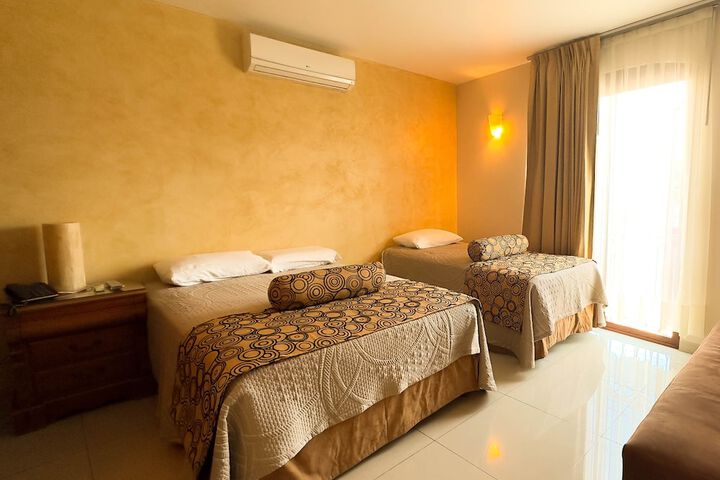 Room 5 of 23