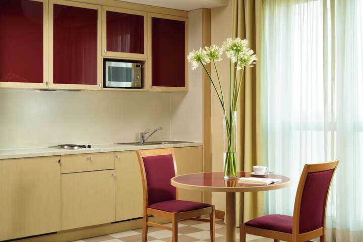 Private kitchenette