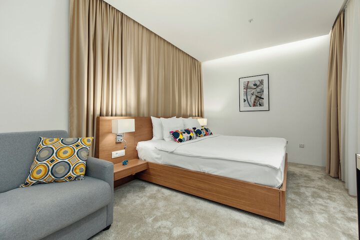 Room 31 of 150