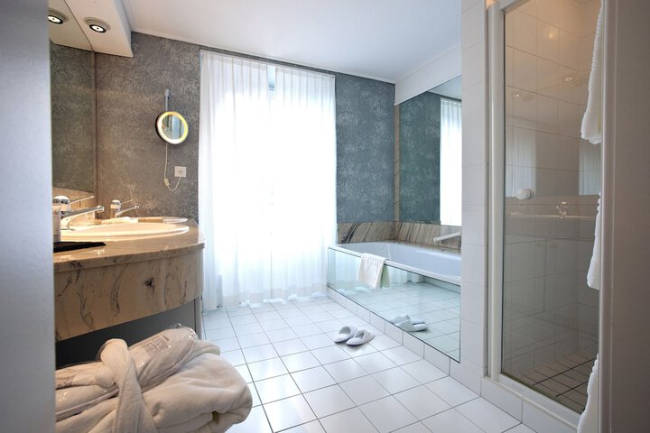 Bath Amenities