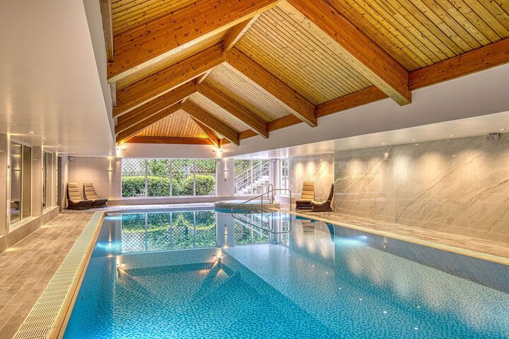 Pool 78 of 161
