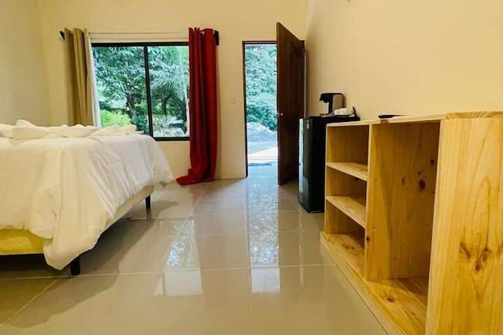 Room 6 of 45