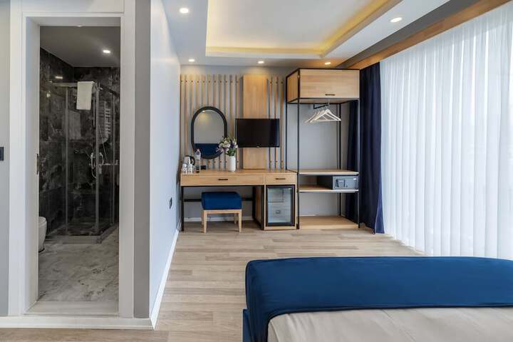 Room 6 of 54