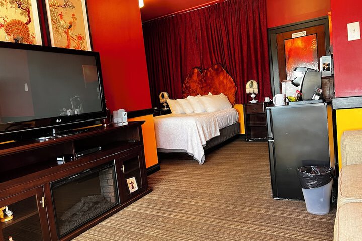Room 25 of 70
