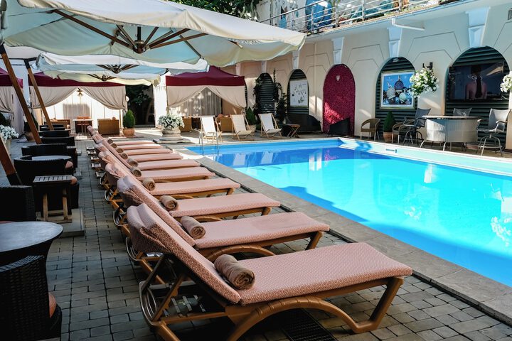 Pool 123 of 177
