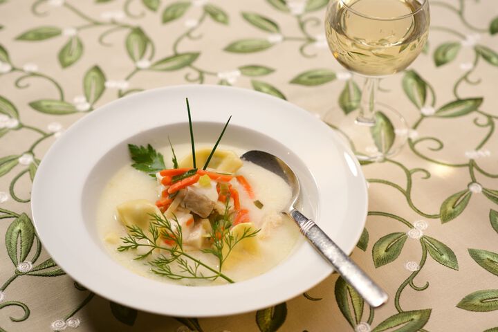 Dining 84 of 106