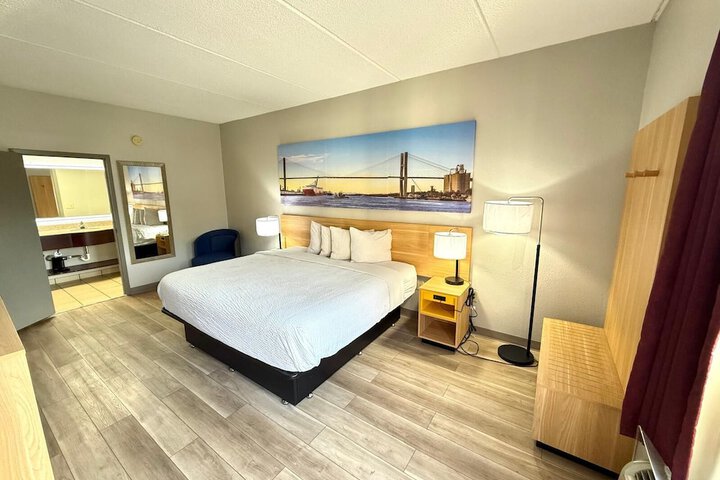 Room 7 of 46