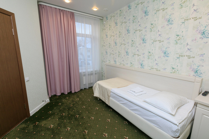 Room 34 of 50