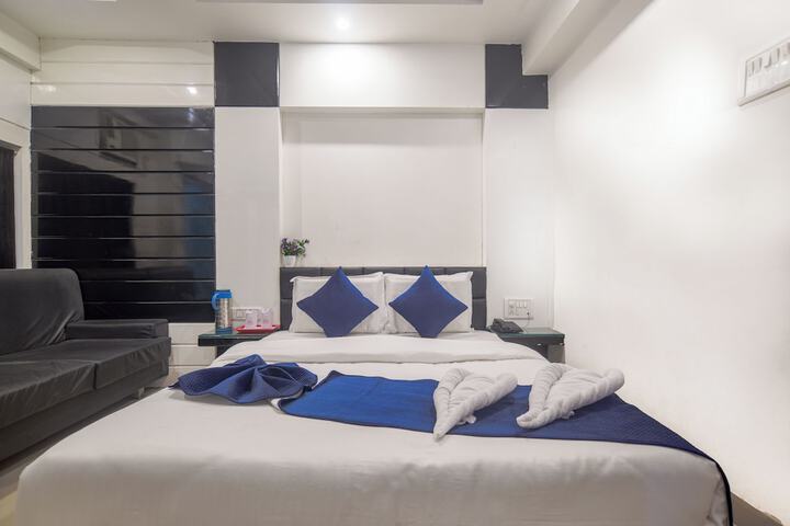 Room 26 of 49