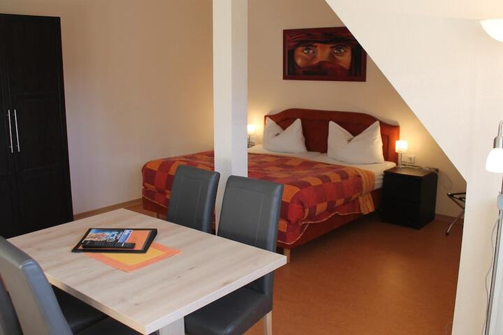 Room 12 of 47