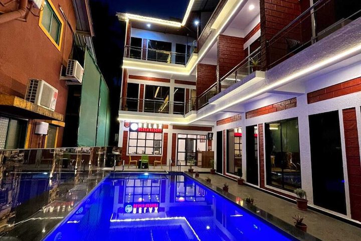 Pool 16 of 23