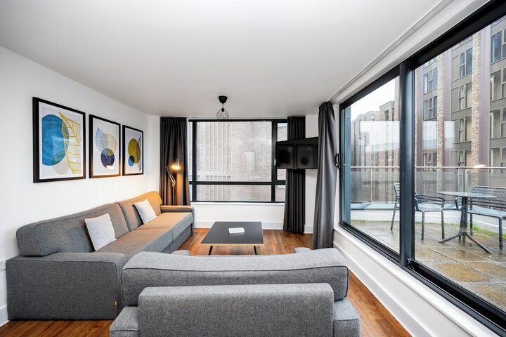 Room 44 of 62