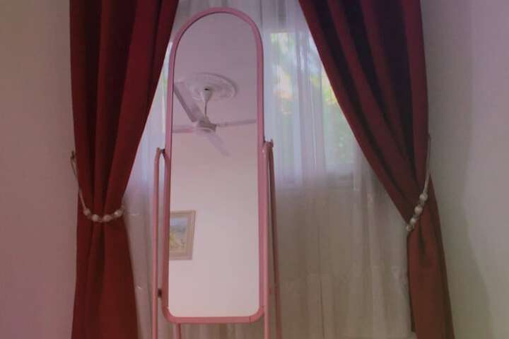 Room 15 of 161