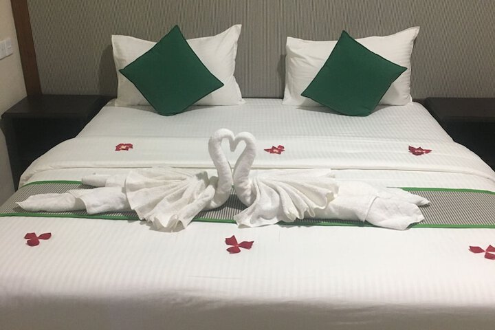 Room 17 of 38