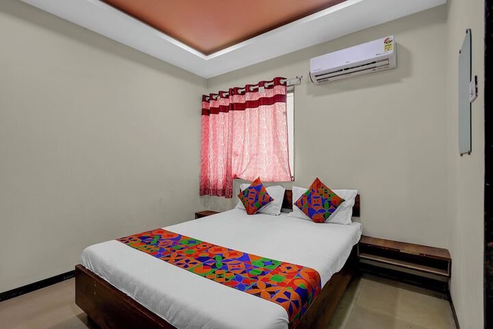 Room 16 of 22