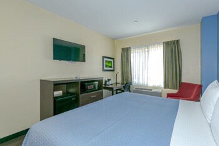 Room 43 of 75