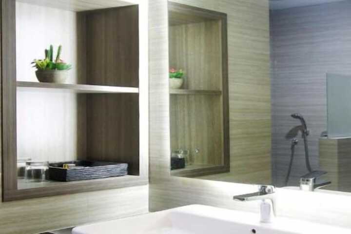 Room 20 of 37