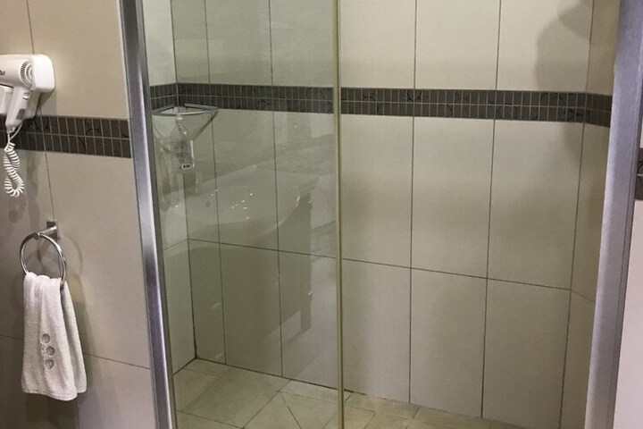 Clean Restrooms