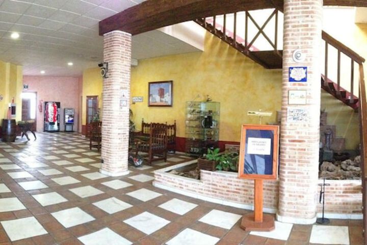 Hotel Interior 6 of 53