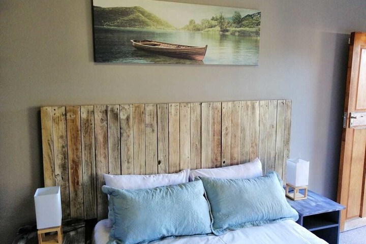 Room 8 of 51