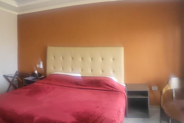 Room 6 of 116