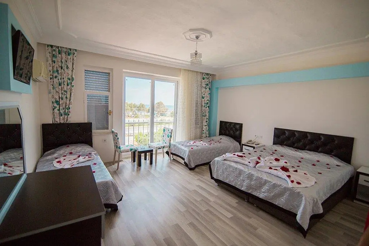Room 2 of 8
