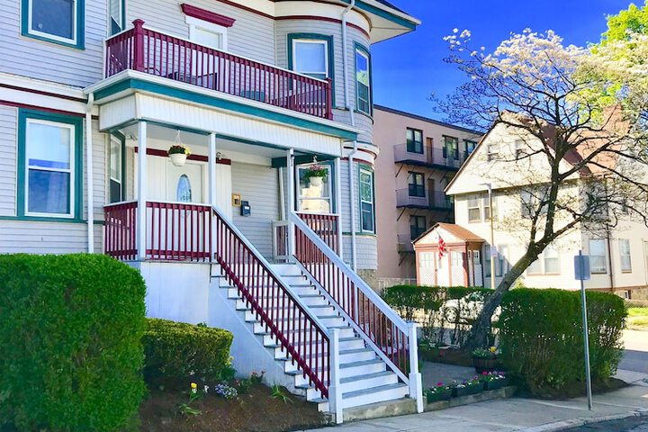 The Maple Bed &  Breakfast in Boston, MA
