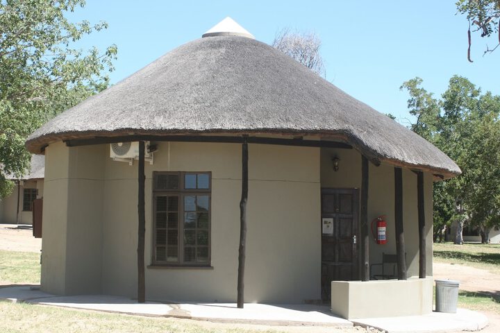 Room 7 of 19