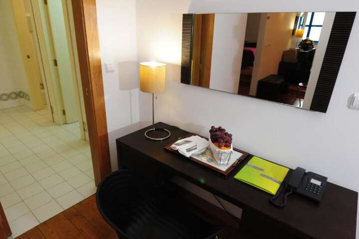 Room 16 of 63